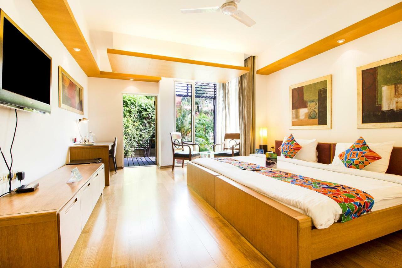Fabhotel Raj Darbar Гургаон Экстерьер фото